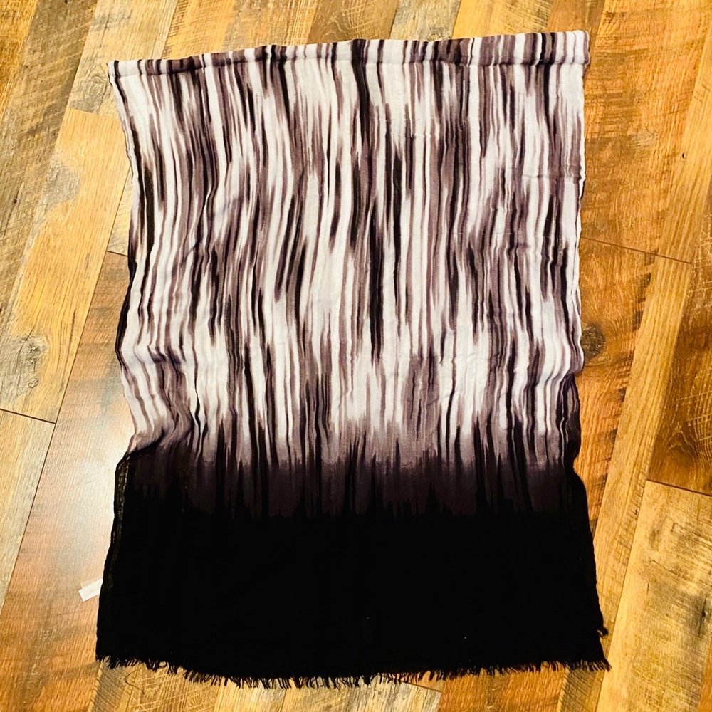CALVIN KLEIN Black and Gray Watercolor Scarf/Wrap - Picture 8 of 8